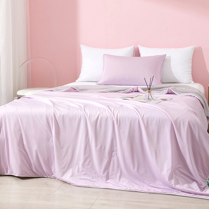 91家纺网 家纺一手货源 找家纺 科技氨纶凉感丝夏被 空调被  夏凉被针织纯色凉感夏被