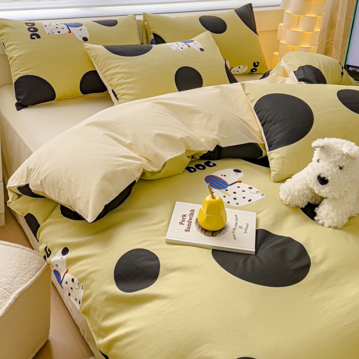 91家纺网 家纺一手货源 找家纺 金丝鸟 2024新款全棉可爱卡通四件套 绿色大波点狗