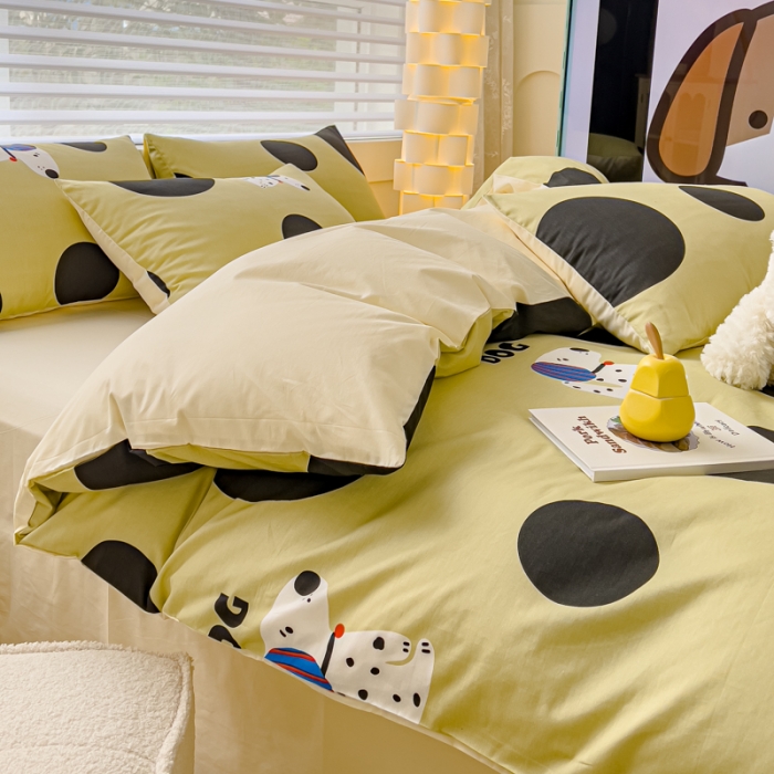 91家纺网 家纺一手货源 找家纺 金丝鸟 2024新款全棉可爱卡通四件套 绿色大波点狗