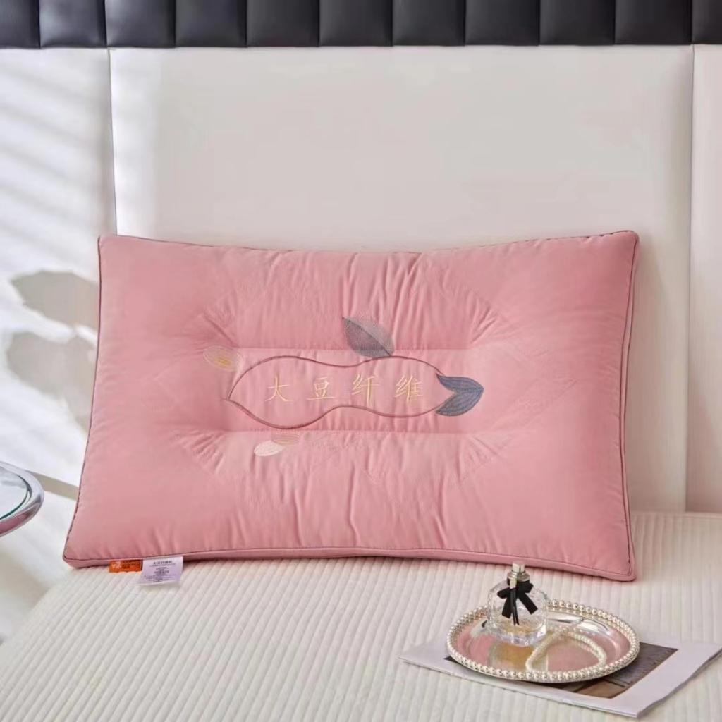 91家纺网 家纺一手货源 找家纺 荣运枕业 大豆纤维枕头保健枕芯定型枕颈椎枕
