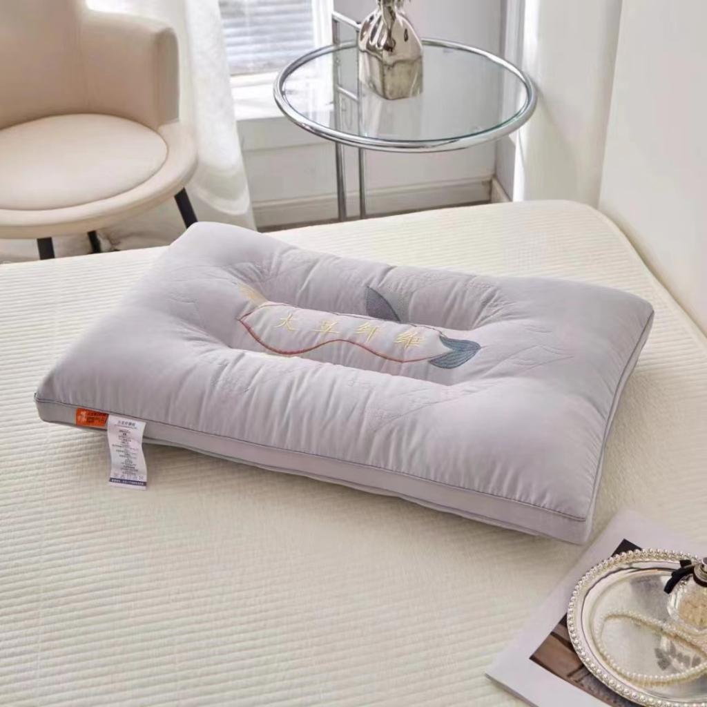 91家纺网 家纺一手货源 找家纺 荣运枕业 大豆纤维枕头保健枕芯定型枕颈椎枕