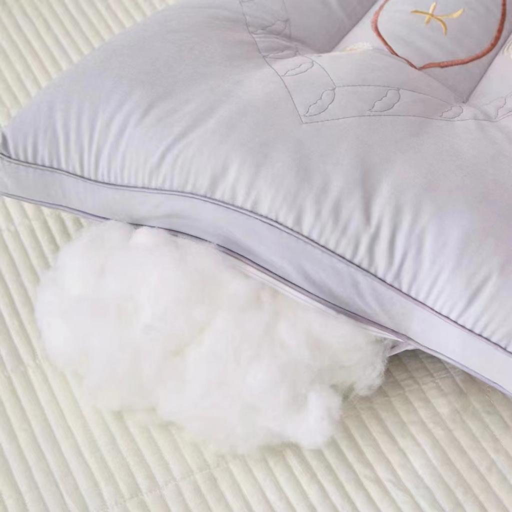 91家纺网 家纺一手货源 找家纺 荣运枕业 大豆纤维枕头保健枕芯定型枕颈椎枕