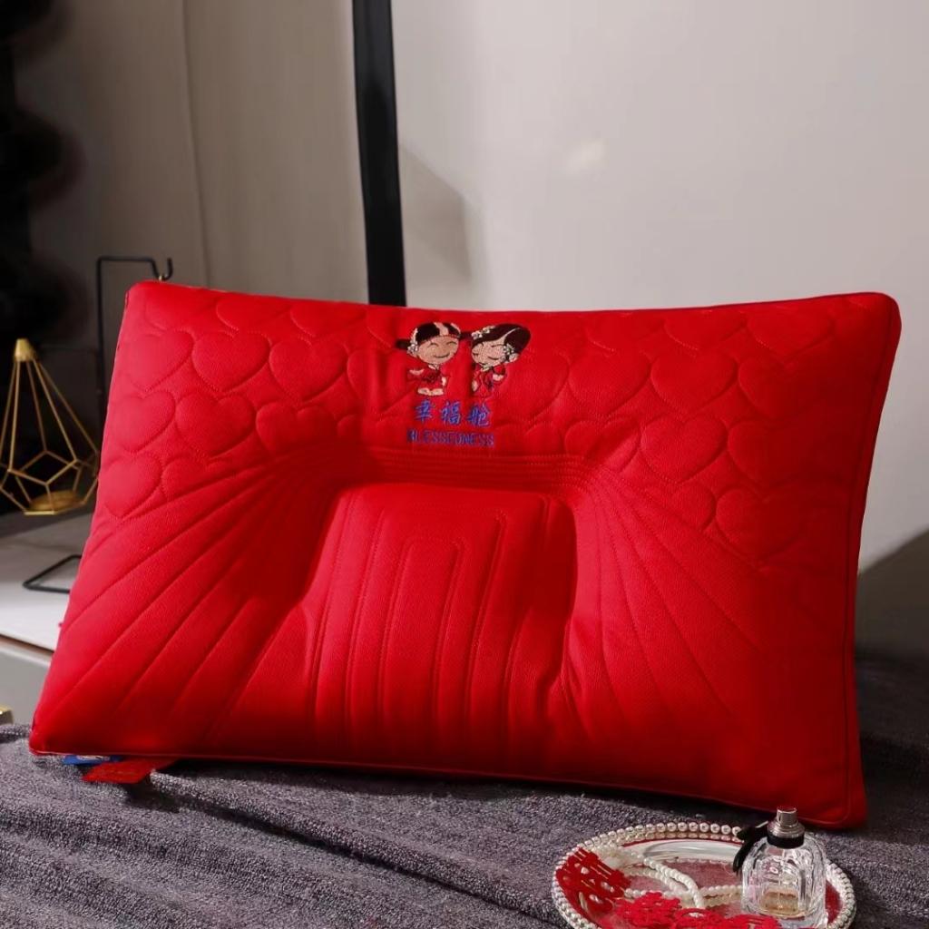 91家纺网 家纺一手货源 找家纺 荣运 全棉刺绣喜庆婚庆枕头结婚多用保健枕头枕芯 喜乐婚庆枕