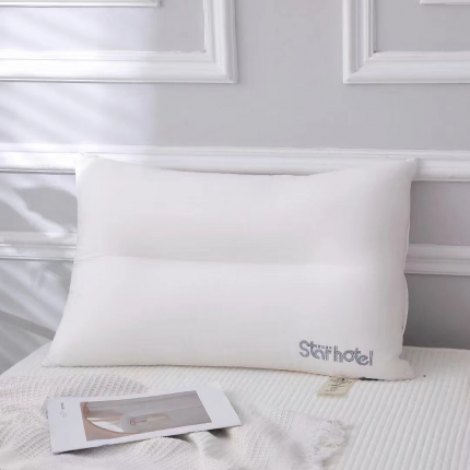 91家纺网 家纺一手货源 找家纺 荣运枕芯 全棉A类枕头羽丝绒枕芯保健枕头新疆长绒棉定型枕