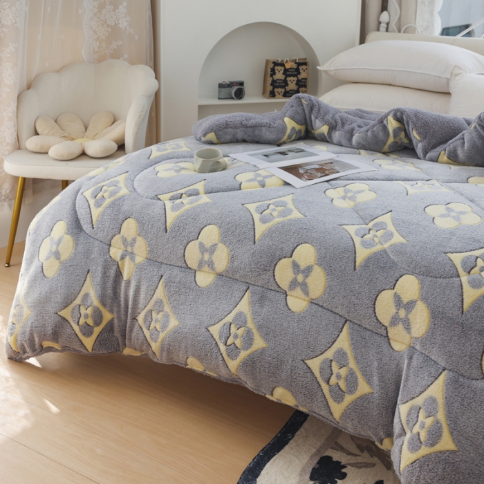 91家纺网 家纺一手货源 找家纺 断码清仓 牛奶绒冬被羊羔绒冬被雪花绒法莱绒被子春秋被