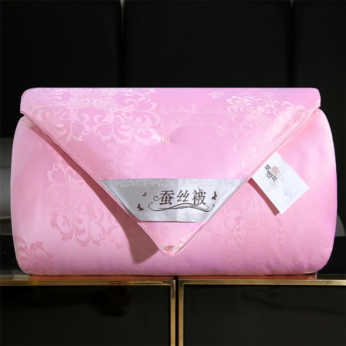91家纺网 家纺一手货源 找家纺 恒鑫家纺 2025新款提花蚕丝被 少女粉