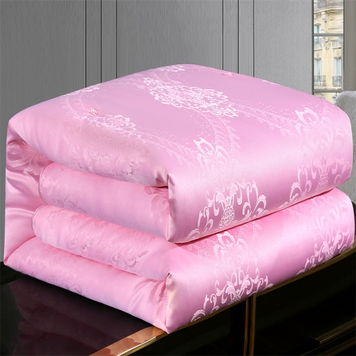 91家纺网 家纺一手货源 找家纺 恒鑫家纺 2025新款提花蚕丝被 少女粉