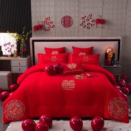 91家纺网 家纺一手货源 找家纺 金麦2022新款婚庆水洗棉绣花大豆春秋被冬被喜被婚庆被 喜盈门-大红