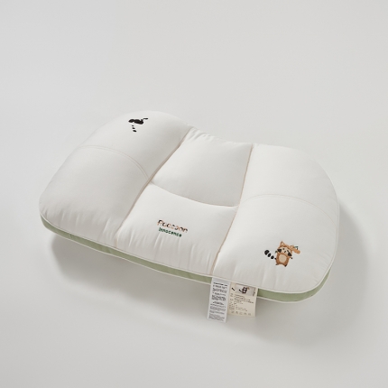 91家纺网 家纺一手货源 找家纺 2024微枕芯大豆萌萌熊系列定型护颈枕单只装