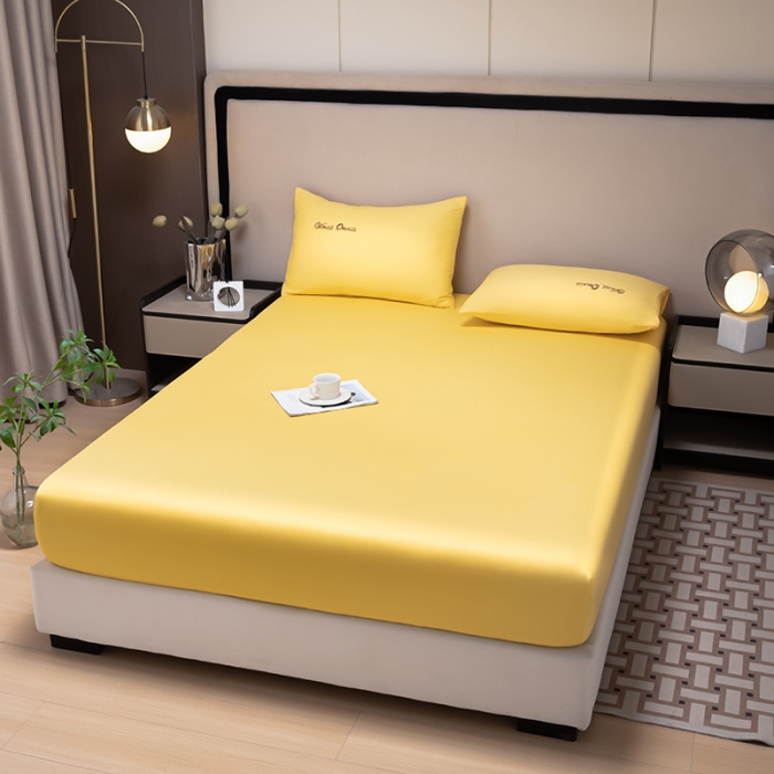 91家纺网 家纺一手货源 找家纺 摩妮卡 2025新款全棉40贡缎单床笠 日光黄