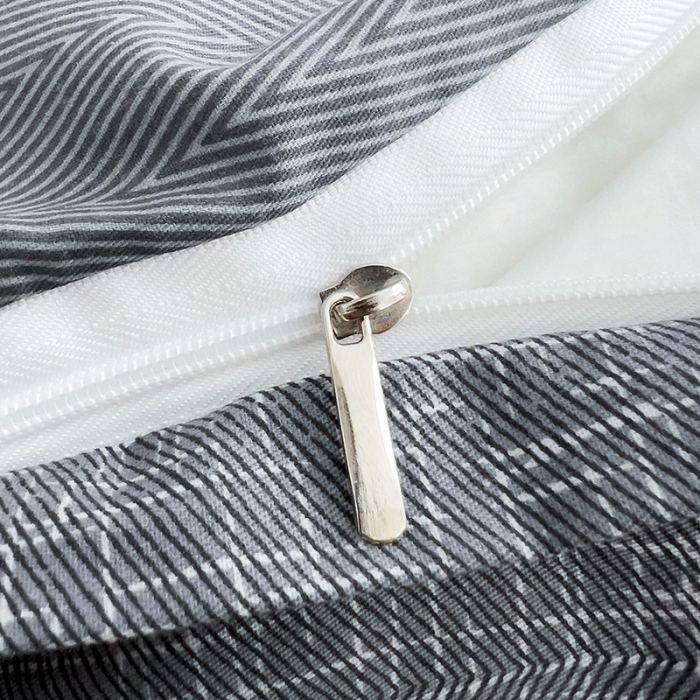 91家纺网 家纺一手货源 找家纺 西引力 2024新款全棉卡通印花四件套 光辉岁月