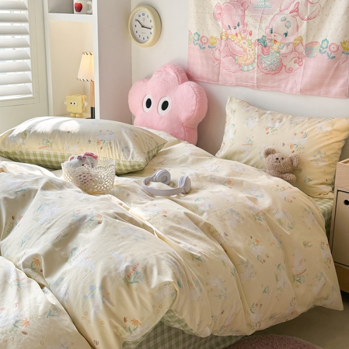 91家纺网 家纺一手货源 找家纺 昔可 2024新款全棉小清新印花四件套 花花小白兔 黄底