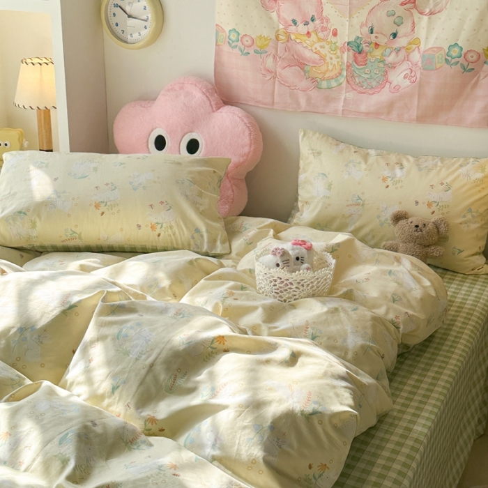 91家纺网 家纺一手货源 找家纺 昔可 2024新款全棉小清新印花四件套 花花小白兔 黄底