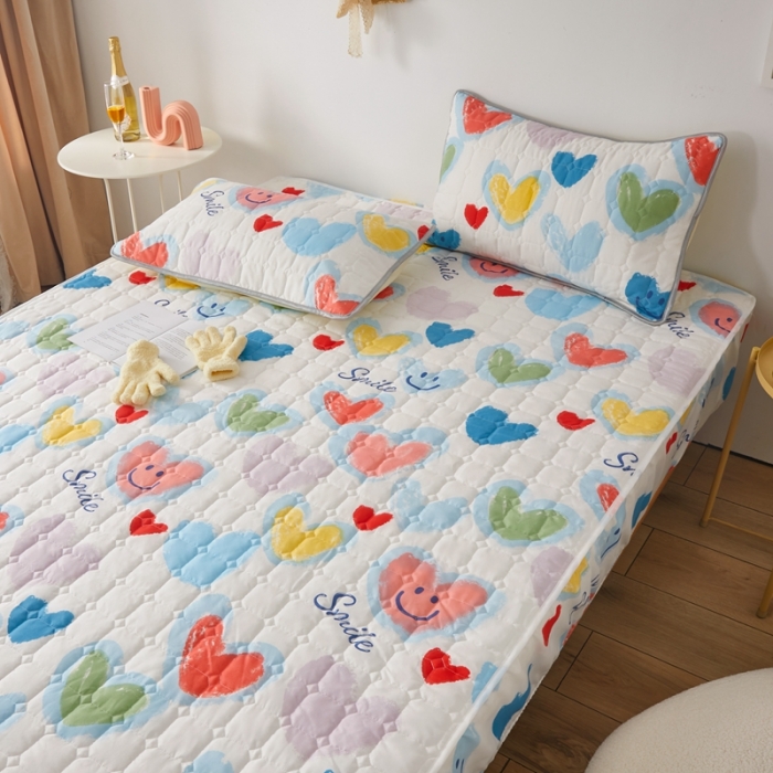 91家纺网 家纺一手货源 找家纺 舒居 2024新款亲肤棉夹棉防水床笠 彩虹微笑