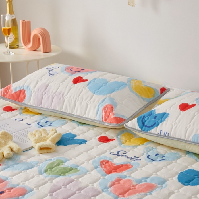 91家纺网 家纺一手货源 找家纺 舒居 2024新款亲肤棉夹棉防水床笠 彩虹微笑