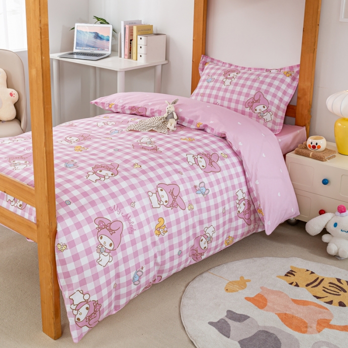 91家纺网 家纺一手货源 找家纺 锦润 2025新款三丽鸥系列印花学生三件套纯棉全棉三件套粉格美乐蒂