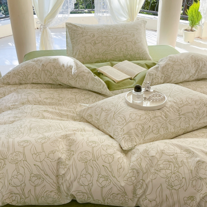 91家纺网 家纺一手货源 找家纺 总星巴k家纺 2023新款全棉13372花卉印花简约卡通款多规格四件套