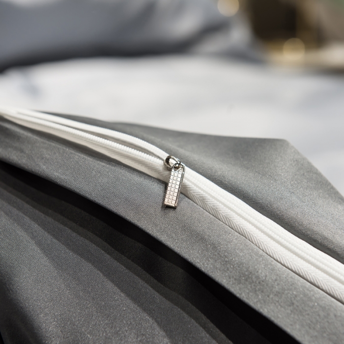 91家纺网 家纺一手货源 找家纺 欧冠 2024新品水洗真丝绣花盛夏系列单被套四件套高级灰