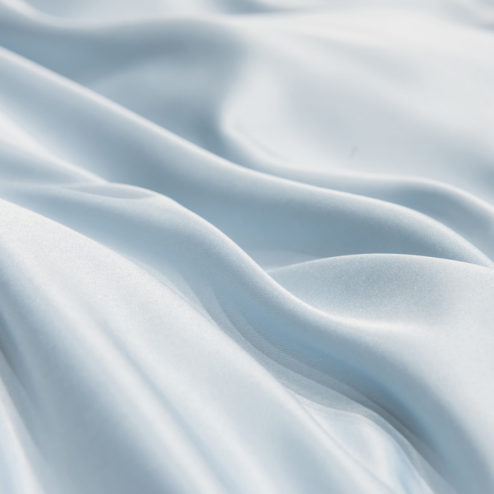 91家纺网 家纺一手货源 找家纺 欧冠 2024新品水洗真丝绣花盛夏系列单被套四件套月光蓝