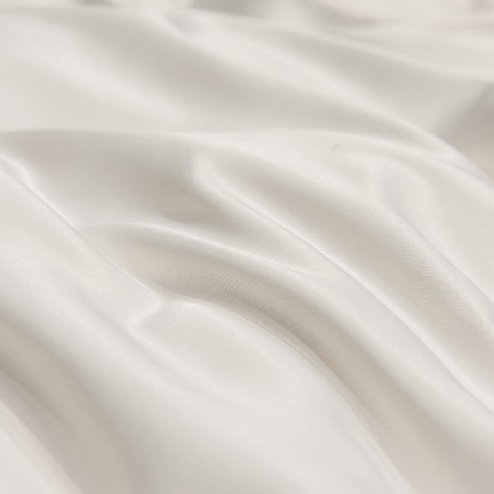 91家纺网 家纺一手货源 找家纺 欧冠 2024新品水洗真丝绣花盛夏系列单被套四件套珍珠白