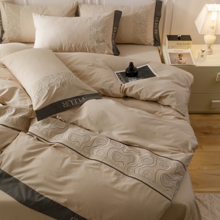 91家纺网 家纺一手货源 找家纺 艾莱家纺  2024新款A类全棉水洗棉加厚绣花四件套 威廉-香槟银