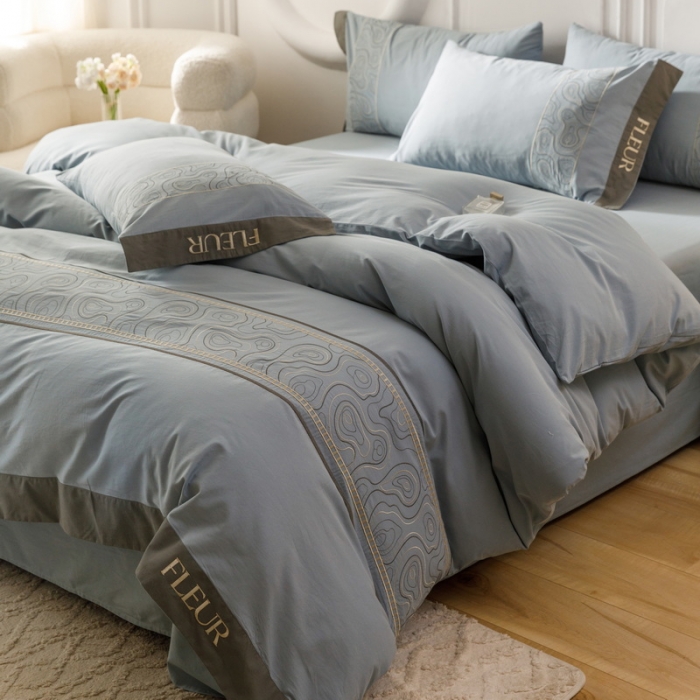 91家纺网 家纺一手货源 找家纺 艾莱家纺  2024新款A类全棉水洗棉加厚绣花四件套 威廉-宾利兰