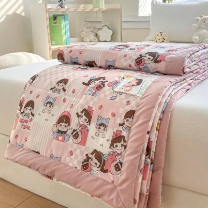 91家纺网 家纺一手货源 找家纺 帕拉美拉 2025新款冰凉丝凉感丝手包大宽边夏被 不二女孩