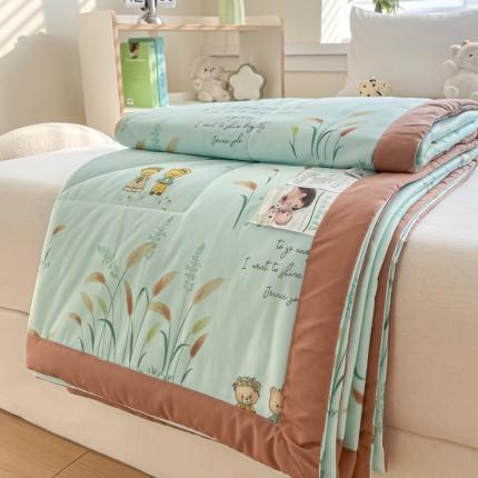 91家纺网 家纺一手货源 找家纺 帕拉美拉 2025新款冰凉丝凉感丝手包大宽边夏被 花园浪漫