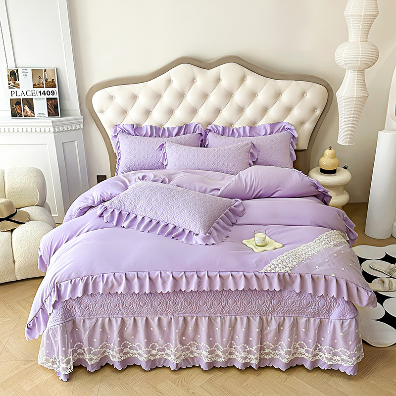 91家纺网 家纺一手货源 找家纺  漫布云2025春夏新款A类母婴级双层纱棉麻蕾丝花边床盖四件套—安妮系列