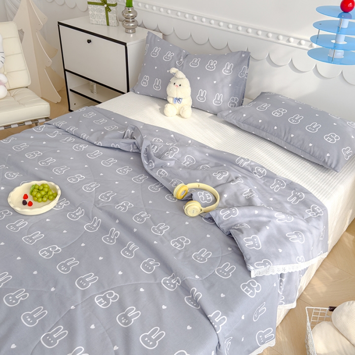 91家纺网 家纺一手货源 找家纺 芯恋 2025新款韩版花边里外全棉棉花夏被春秋被 可爱兔