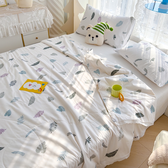 91家纺网 家纺一手货源 找家纺 芯恋 2025新款韩版花边里外全棉棉花夏被春秋被 绿朵清晨