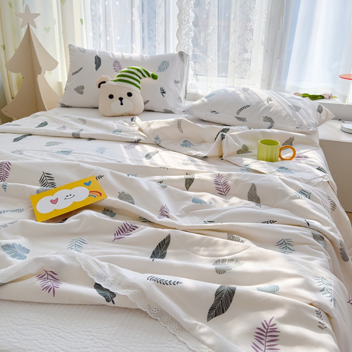 91家纺网 家纺一手货源 找家纺 芯恋 2025新款韩版花边里外全棉棉花夏被春秋被 绿朵清晨