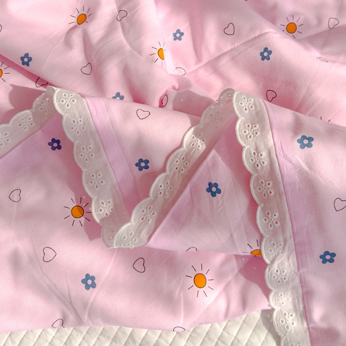 91家纺网 家纺一手货源 找家纺 芯恋 2025新款韩版花边里外全棉棉花夏被春秋被 漫步时光