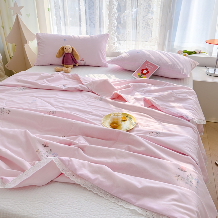 91家纺网 家纺一手货源 找家纺 芯恋 2025新款韩版花边里外全棉棉花夏被春秋被 梦人花香