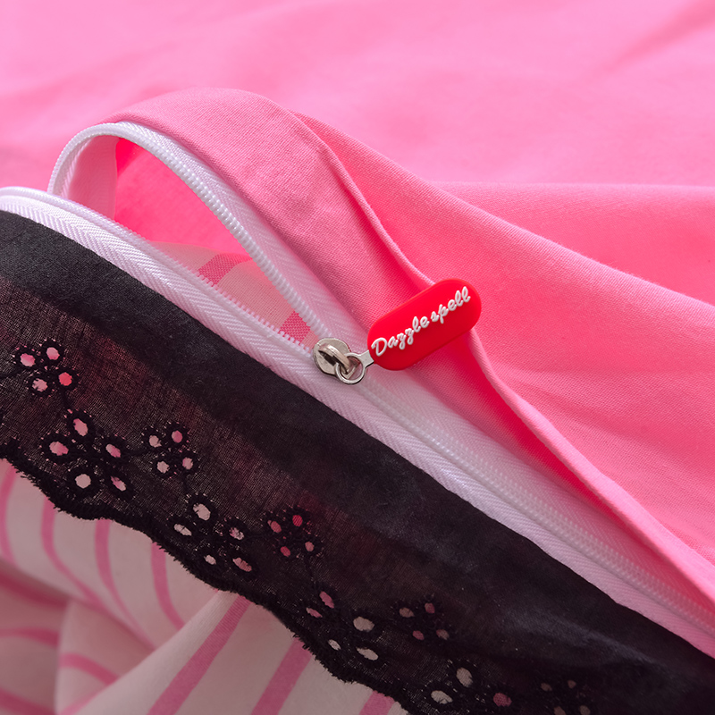 91家纺网 家纺一手货源 找家纺 炫拼 2025直播爆款新款A类全棉水洗棉毛巾绣四件套--赫本风 赫本—蜜恋