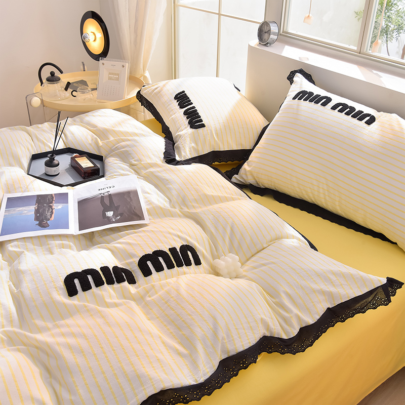 91家纺网 家纺一手货源 找家纺 炫拼 2025直播爆款新款A类全棉水洗棉毛巾绣四件套--赫本风 赫本—时光