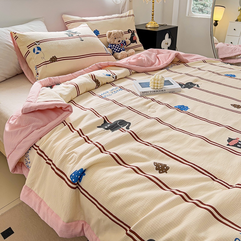 91家纺网 家纺一手货源 找家纺 星巴K家纺 2024新款小清新柔软泡泡棉夏凉被被子空调被夏被 粉喵