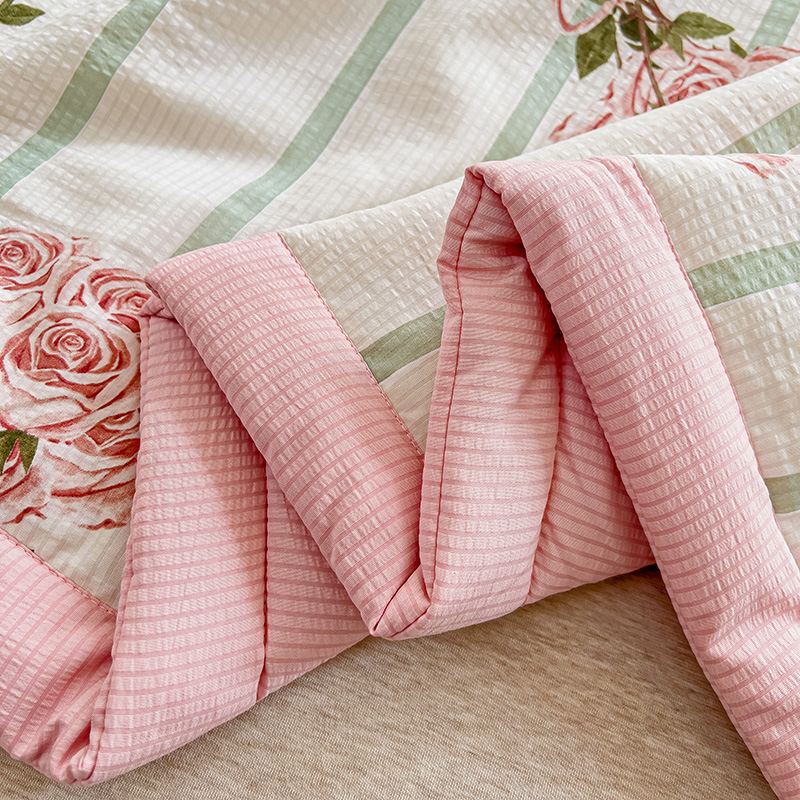 91家纺网 家纺一手货源 找家纺 星巴K家纺 2024新款小清新柔软泡泡棉夏凉被被子空调被夏被 花束