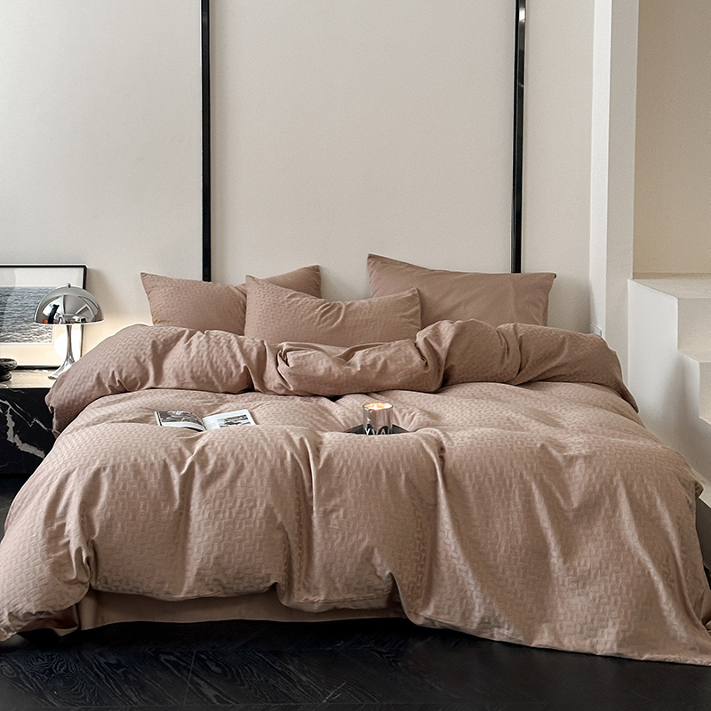 91家纺网 家纺一手货源 找家纺 （总）玖弘 2024新款染色提花系列四件套