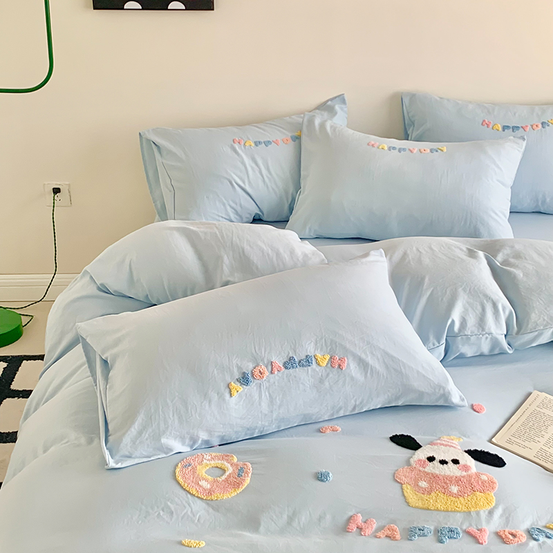 91家纺网 家纺一手货源 找家纺 凯儿2024新款水洗棉卡通毛巾绣四件套-专版花型 甜圈狗狗蓝