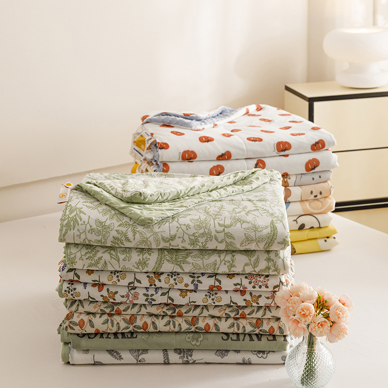 91家纺网 家纺一手货源 找家纺 （总）绒梦里 2024新款有氨小凉皮凉感冰豆豆夏被小清新儿童夏凉被空调被