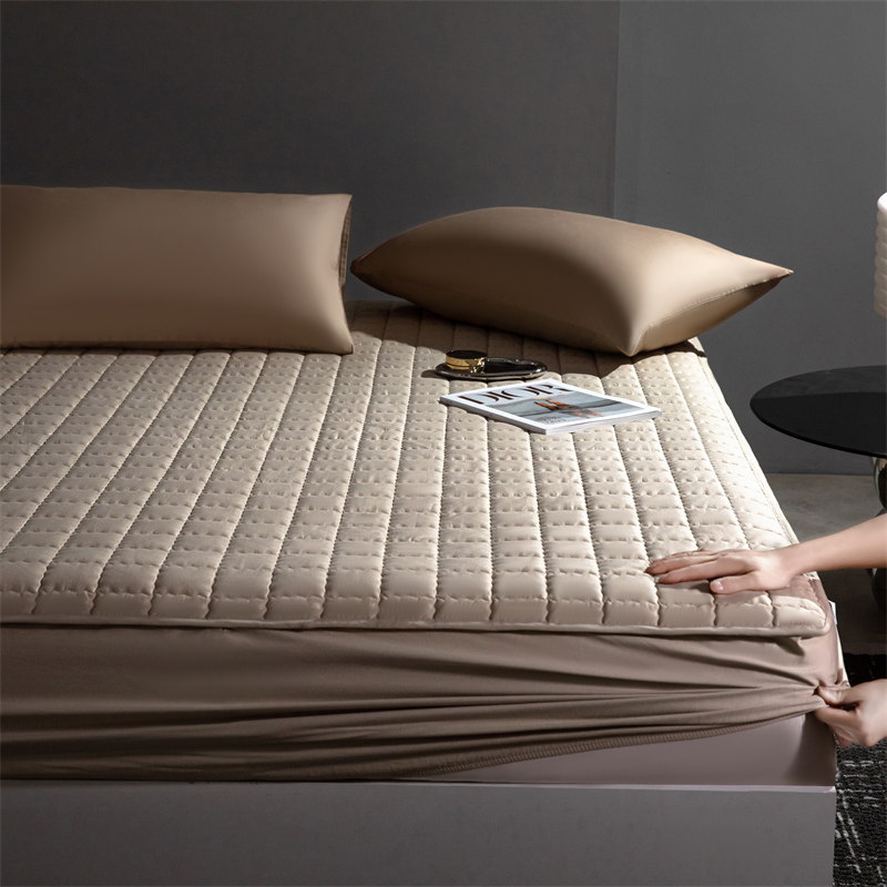 91家纺网 家纺一手货源 找家纺 三味舒屋 2024新款防水全棉床笠格慕三色 格慕咖