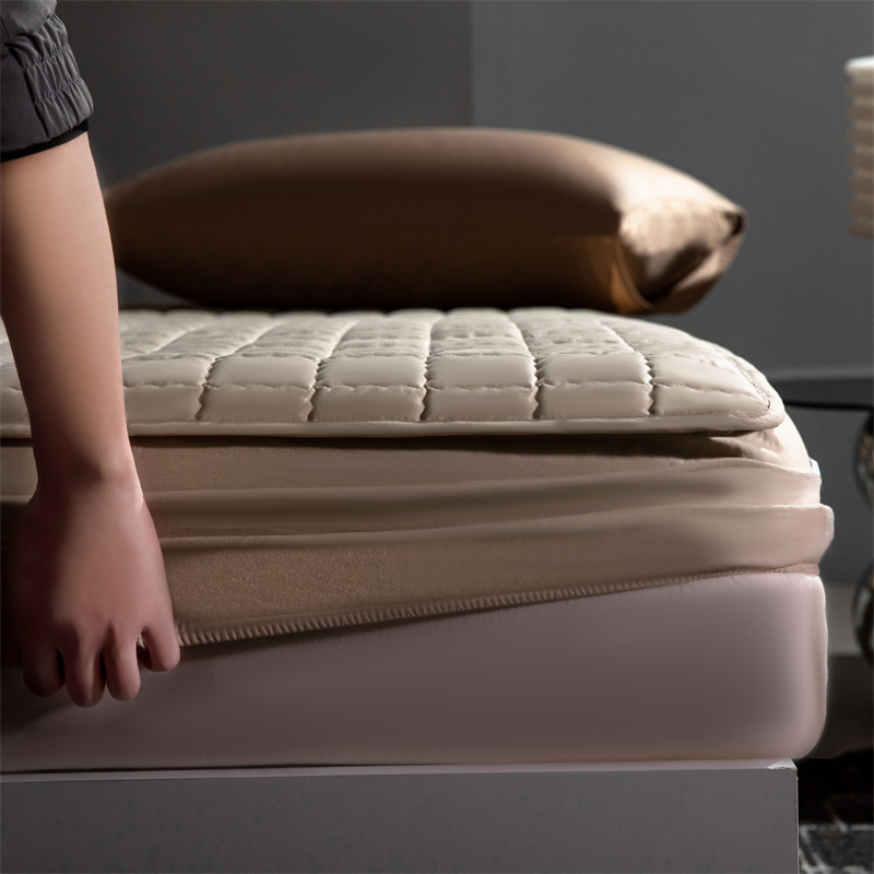 91家纺网 家纺一手货源 找家纺 三味舒屋 2024新款防水全棉床笠格慕三色 格慕咖