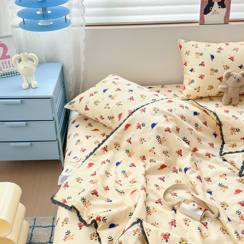 91家纺网 家纺一手货源 找家纺 星期八 2024新款全棉夏被四件套配被套 熊熊乐园