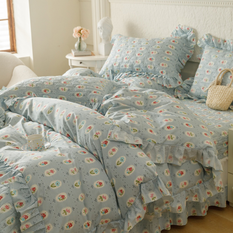 91家纺网 家纺一手货源 找家纺 胜权 2024新款高端欧根纱全棉印花夹棉床盖四件套 忘忧草