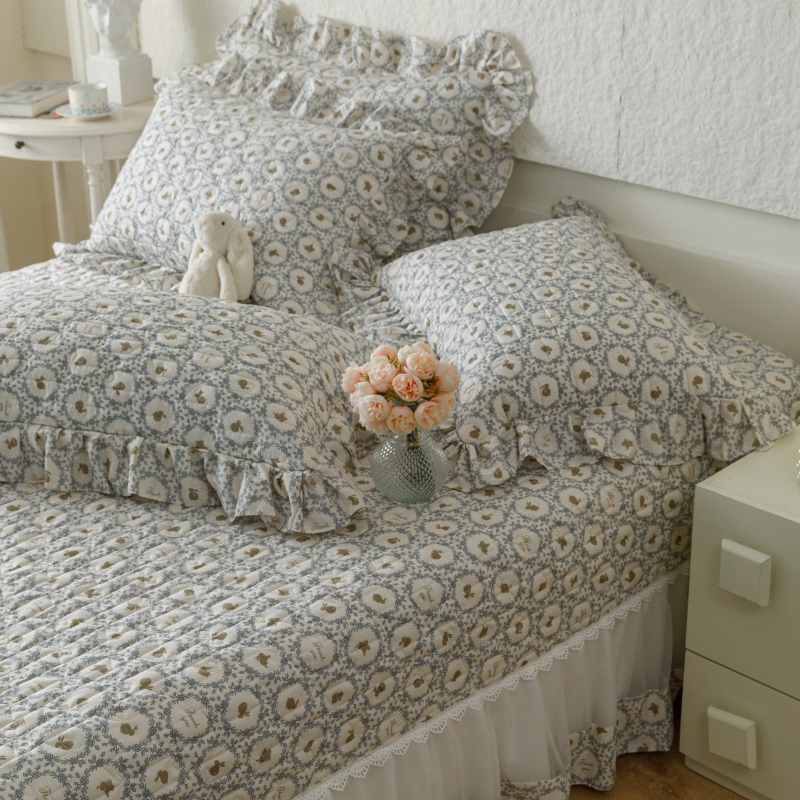 91家纺网 家纺一手货源 找家纺 胜权  2024新款高端欧根纱全棉印花夹棉床盖单品 蔓灵阁