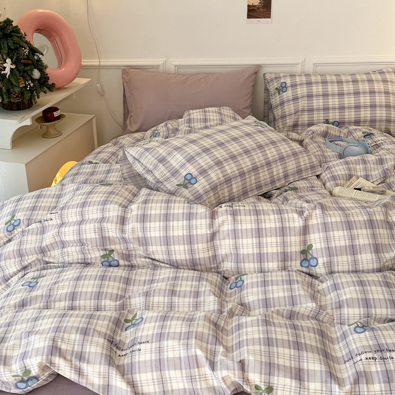 91家纺网 家纺一手货源 找家纺 昔可 2024新款全棉格子元素四件套  紫格蓝樱桃