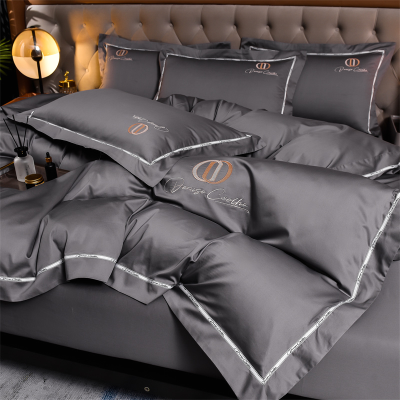 91家纺网 家纺一手货源 找家纺 瑞驰2024新款丹尼斯系列长绒棉绣花四件套 丹尼斯-高级灰