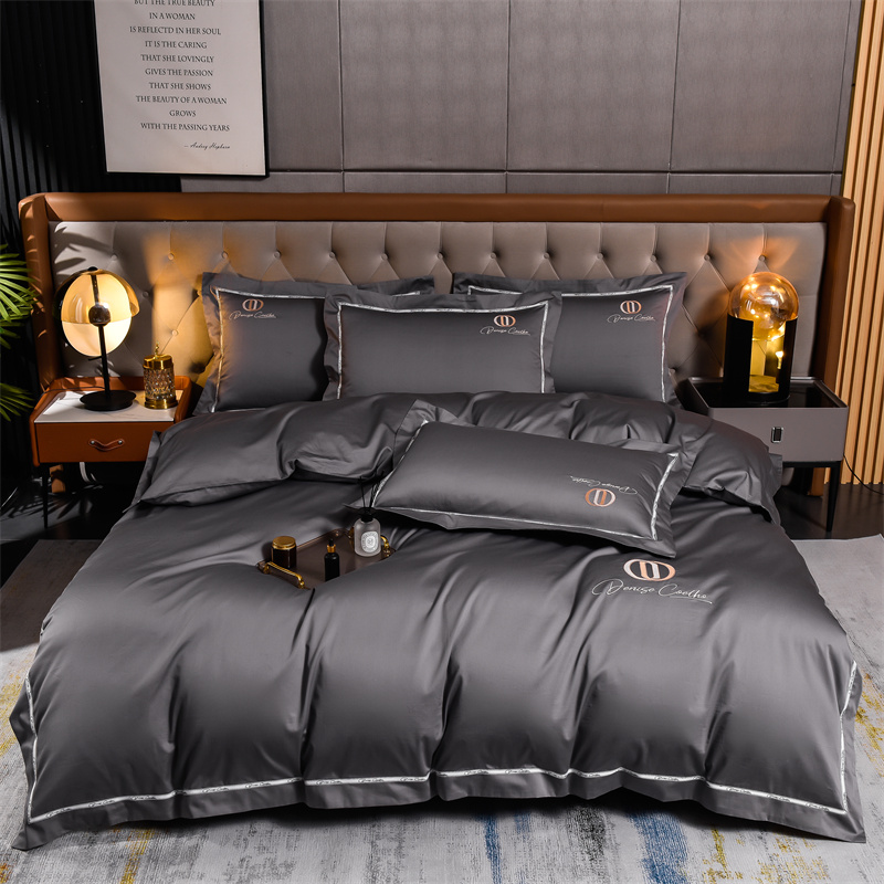 91家纺网 家纺一手货源 找家纺 瑞驰2024新款丹尼斯系列长绒棉绣花四件套 丹尼斯-高级灰