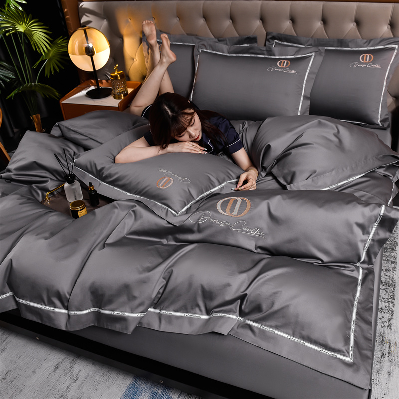 91家纺网 家纺一手货源 找家纺 瑞驰2024新款丹尼斯系列长绒棉绣花四件套 丹尼斯-高级灰